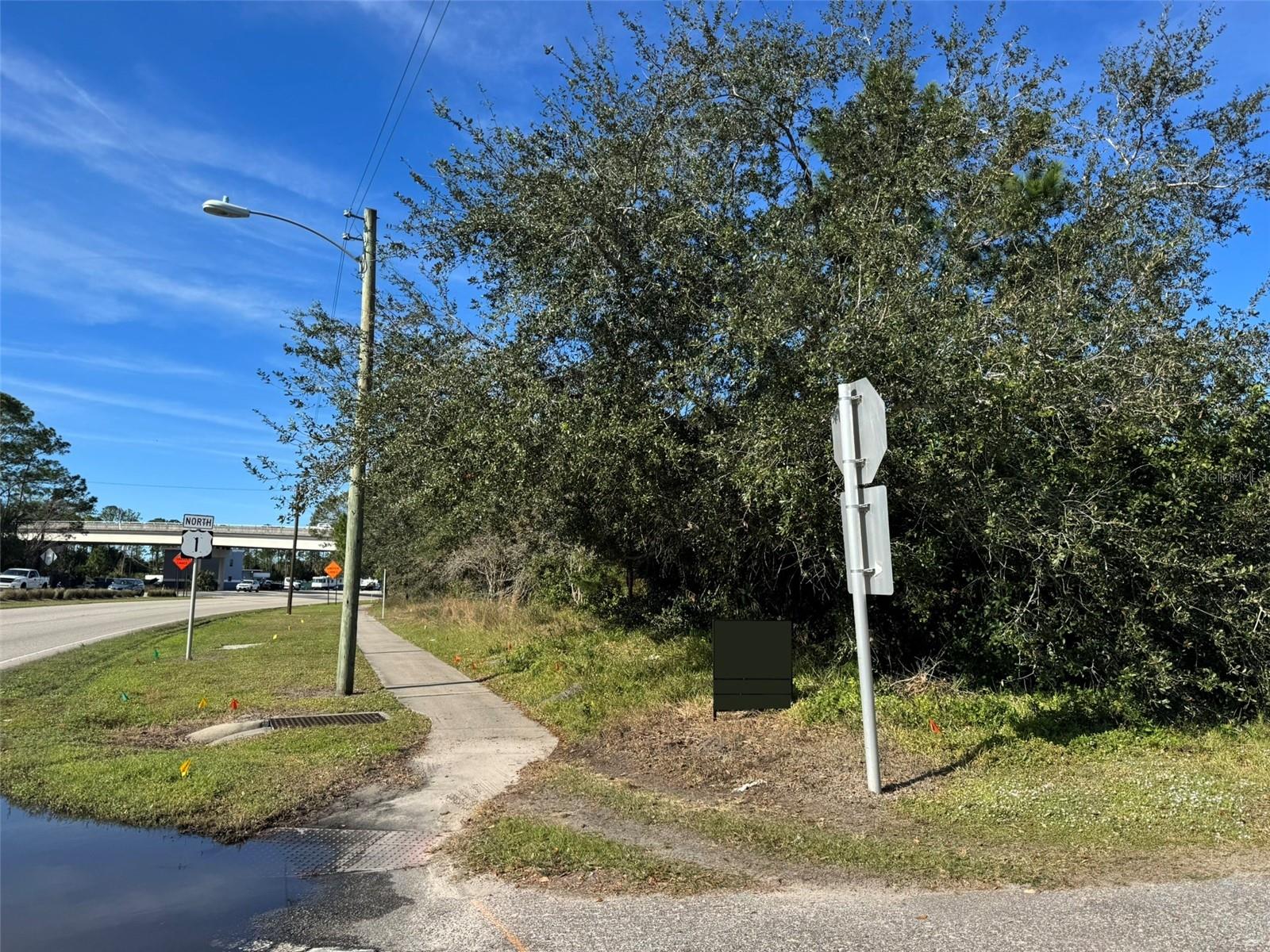 TOWN/BUNNELL - Land