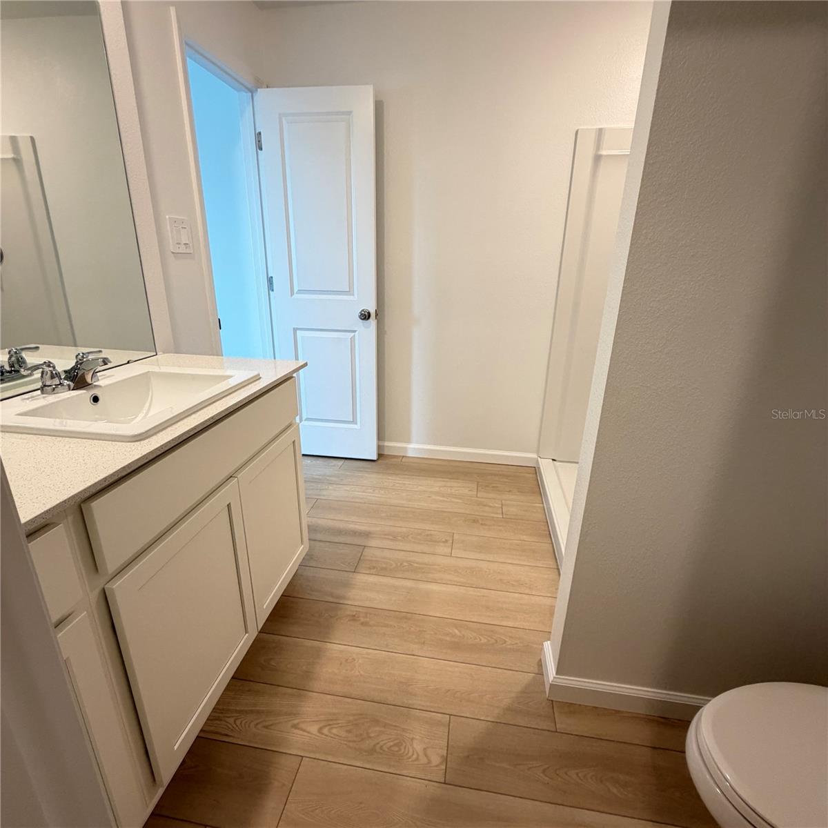 WESTVIEW 45S GC - Residential Lease