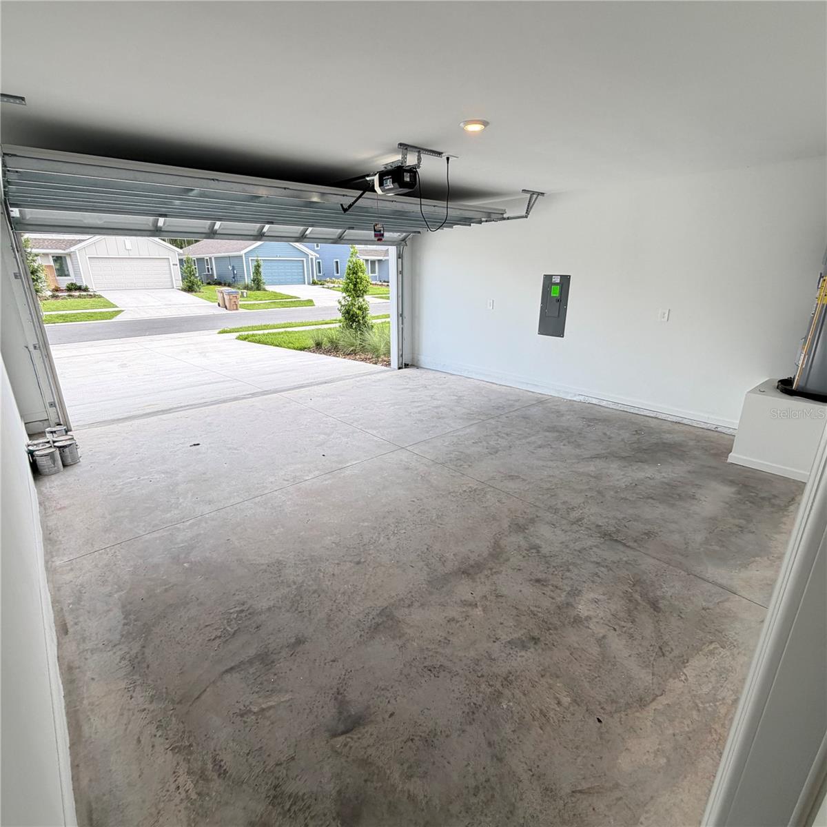 WESTVIEW 45S GC - Residential Lease