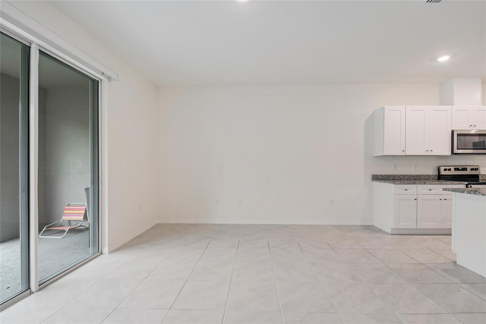 VENEZIA TOWNHOUSES - Residential