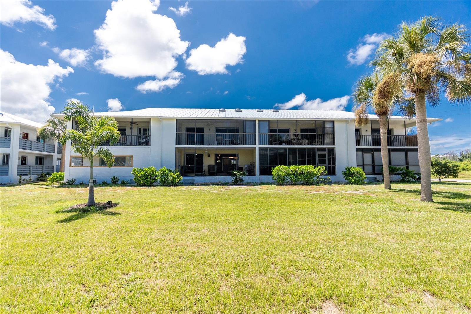 FIDDLERS GREEN 02 PH 06 BLDG 02 - Residential