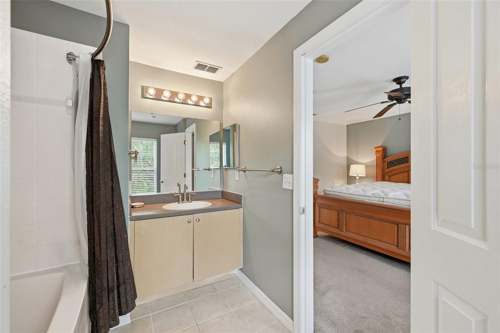 SIENA AT CELEBRATION CONDO C - Residential Lease