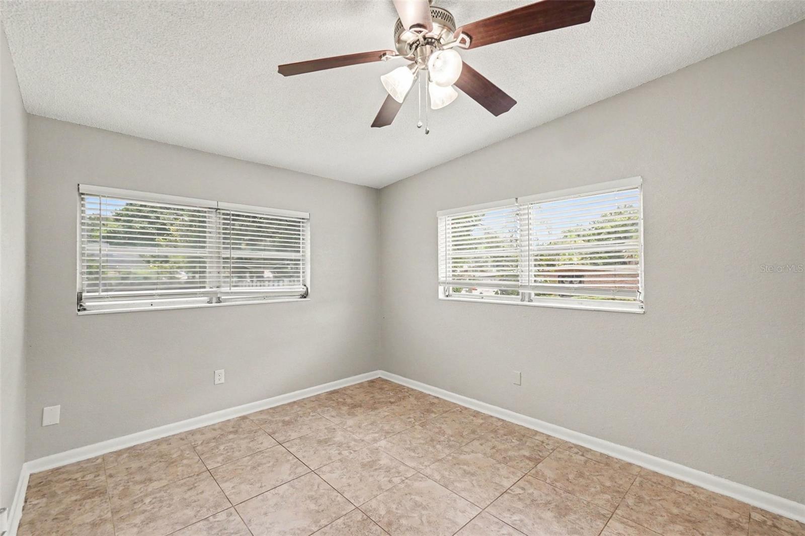 SYLVESTER SHORES - Residential