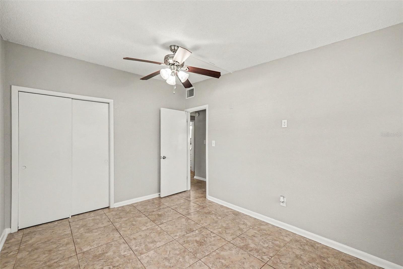 SYLVESTER SHORES - Residential