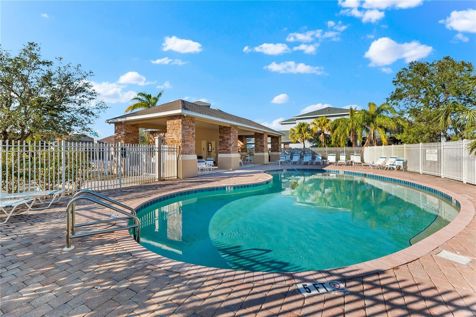 CASCADES AT SARASOTA PH IV - Residential