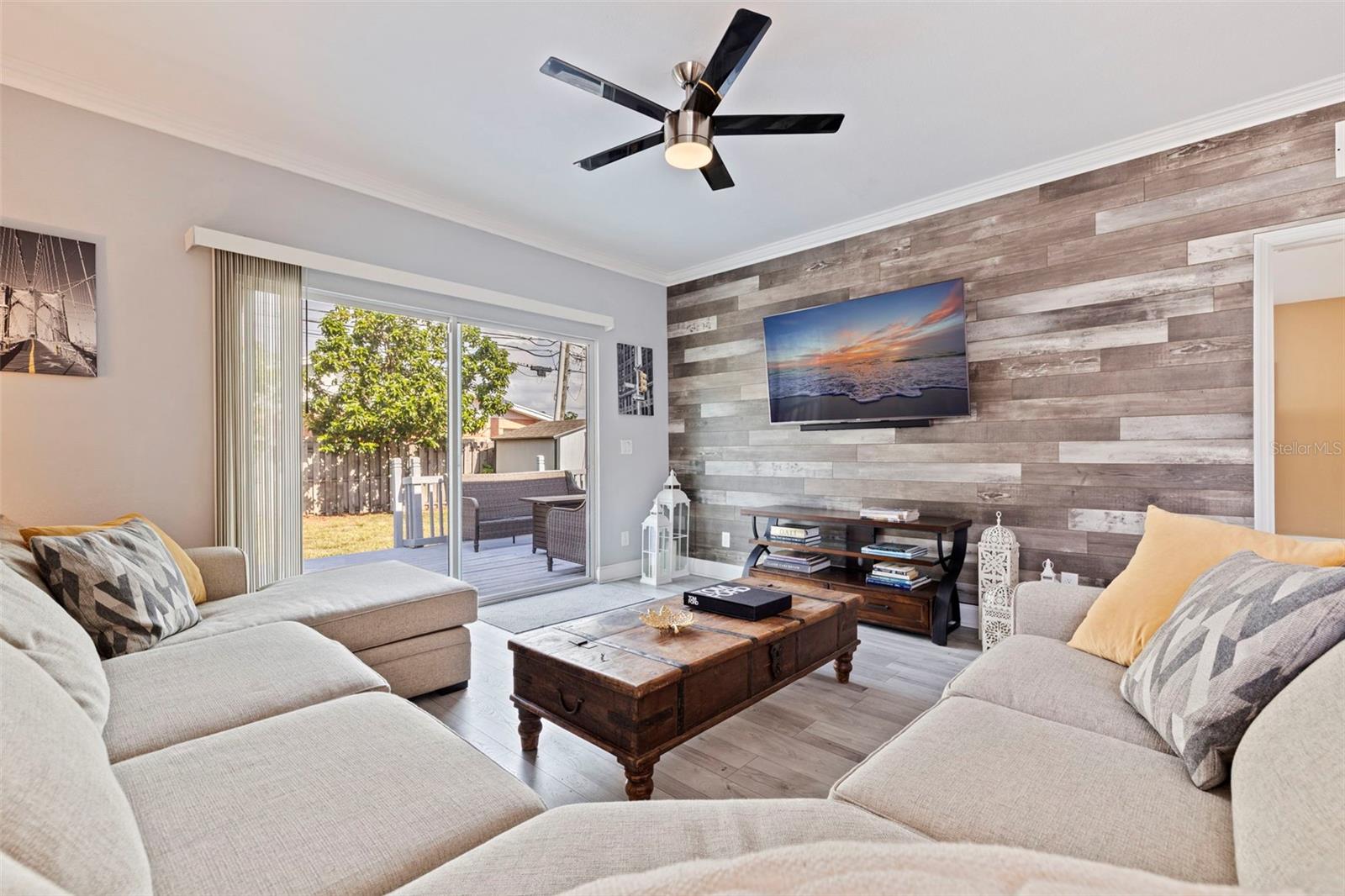 SUMMIT PARK - Residential