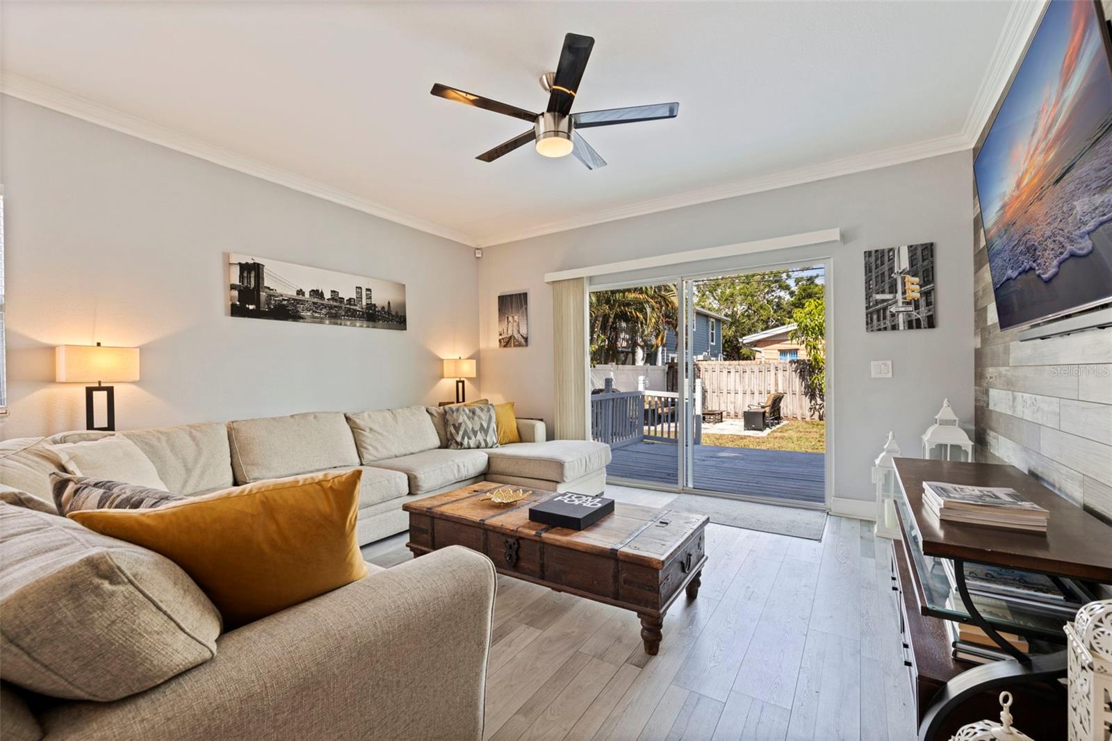 SUMMIT PARK - Residential