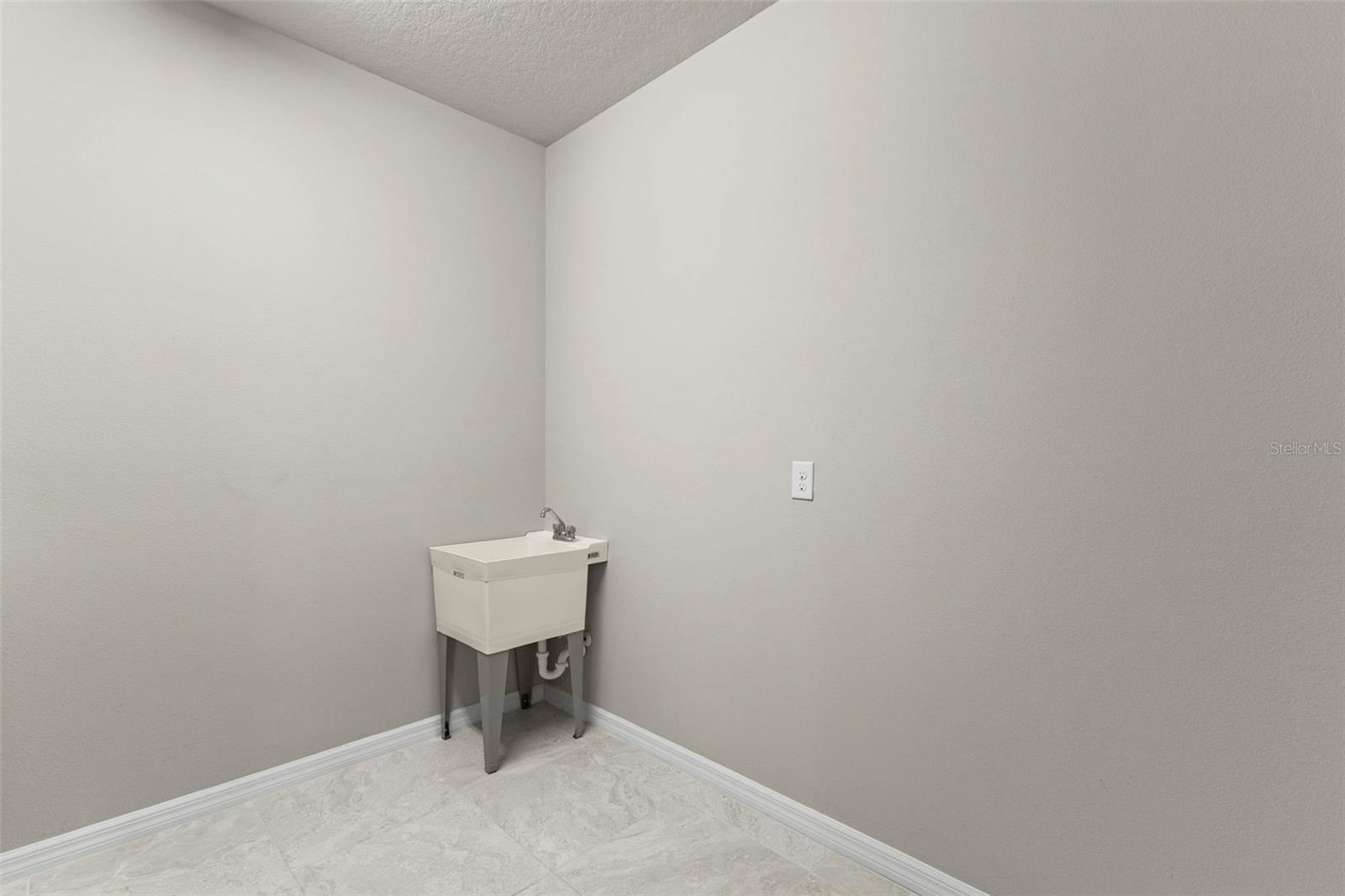 BIRCHWOOD PRESERVE NORTH PH 1 - Residential