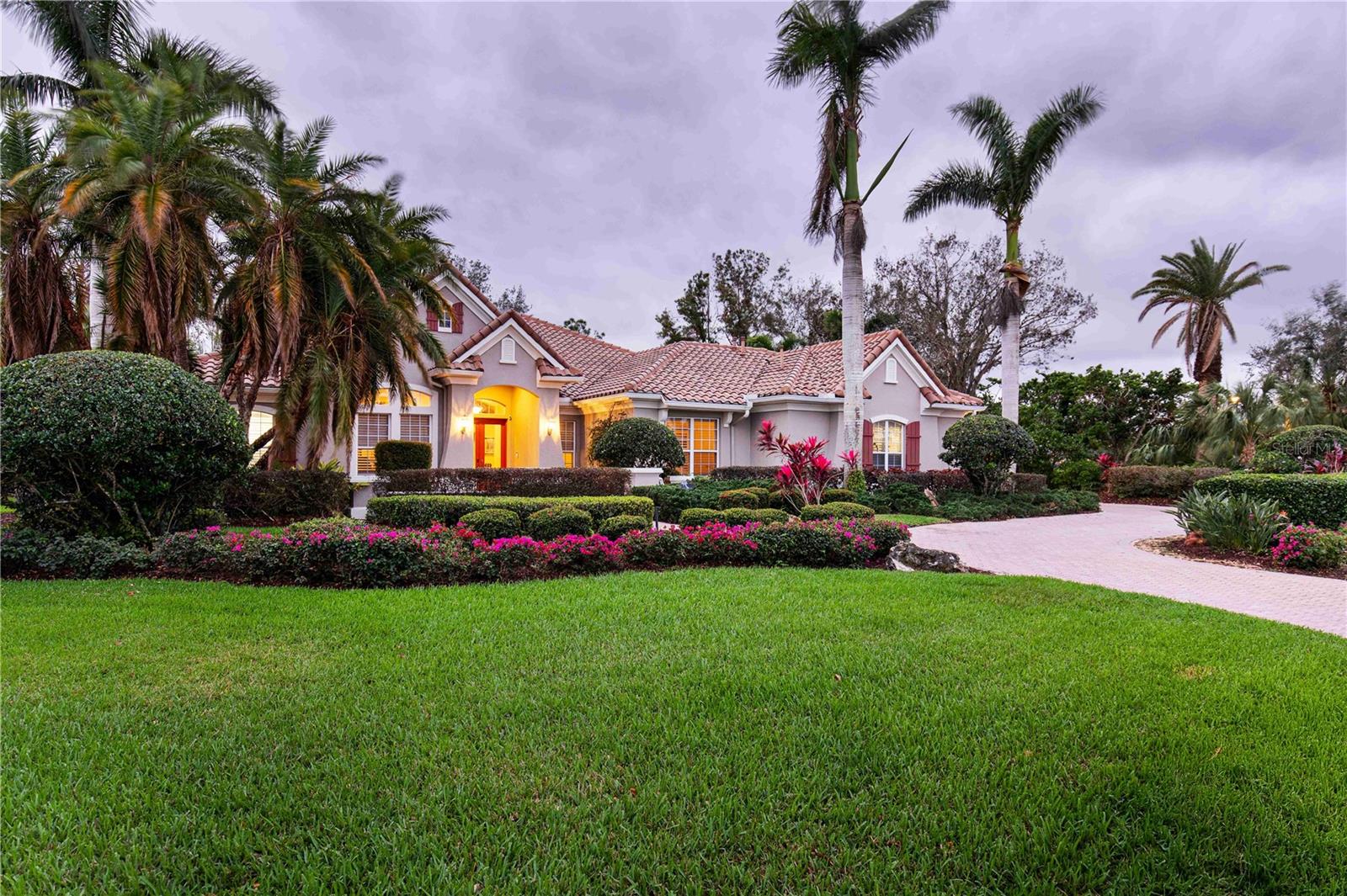 WATERLEFE GOLF & RIVER CLUB - Residential