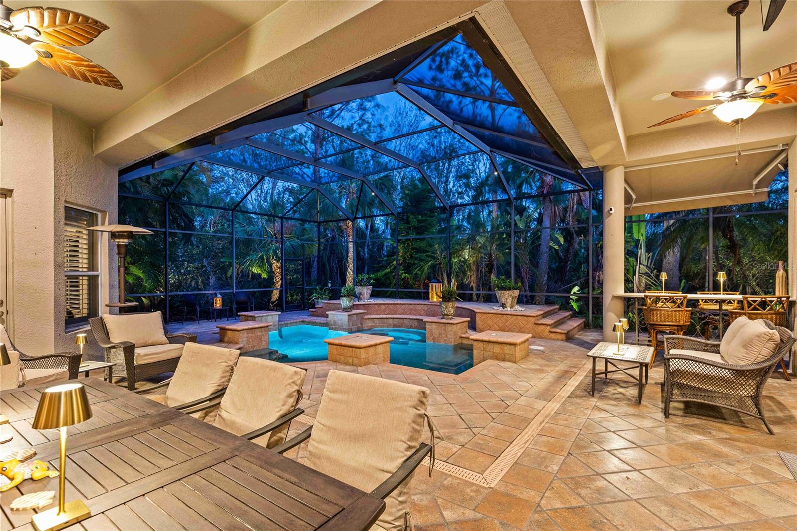 WATERLEFE GOLF & RIVER CLUB - Residential