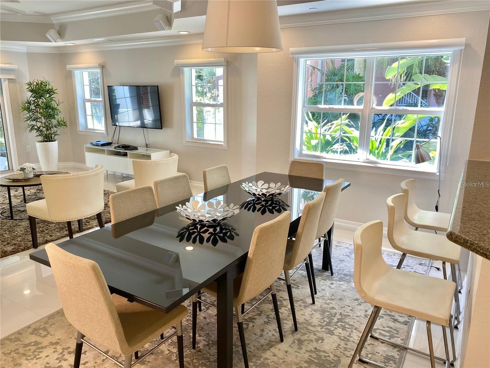 VILLAS AT REUNION SQUARE P3 CONDO - Residential
