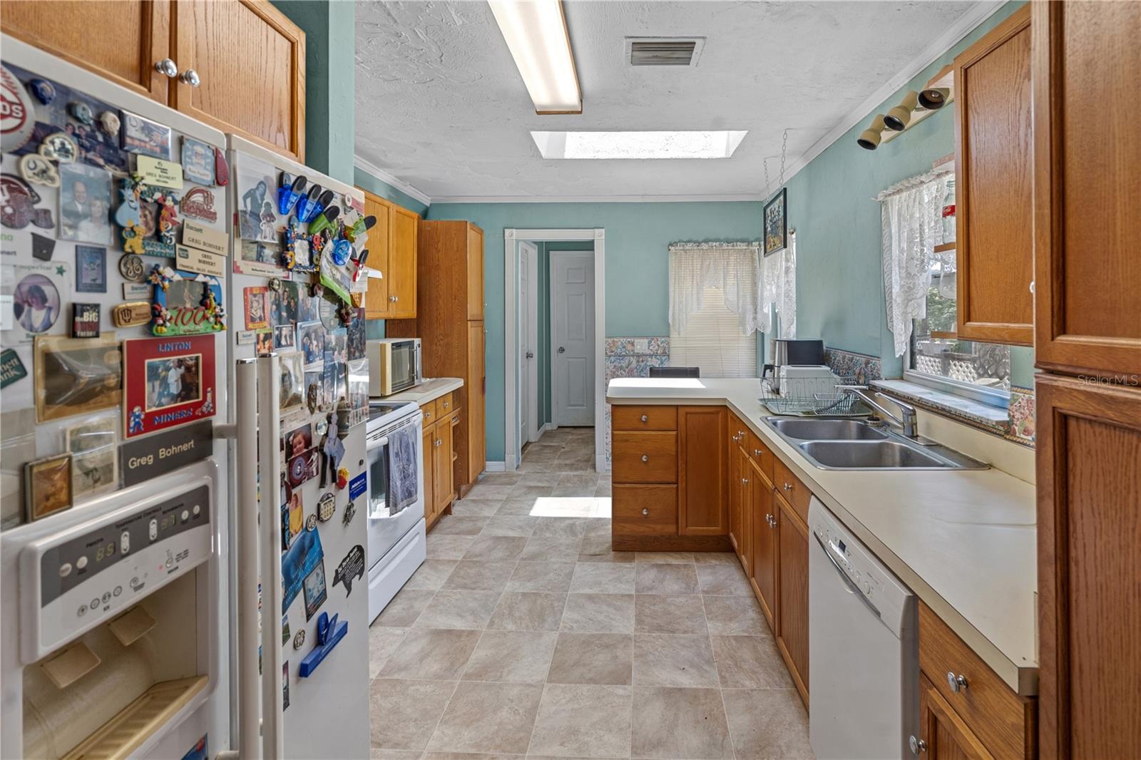 MOUNT PLYMOUTH - Residential