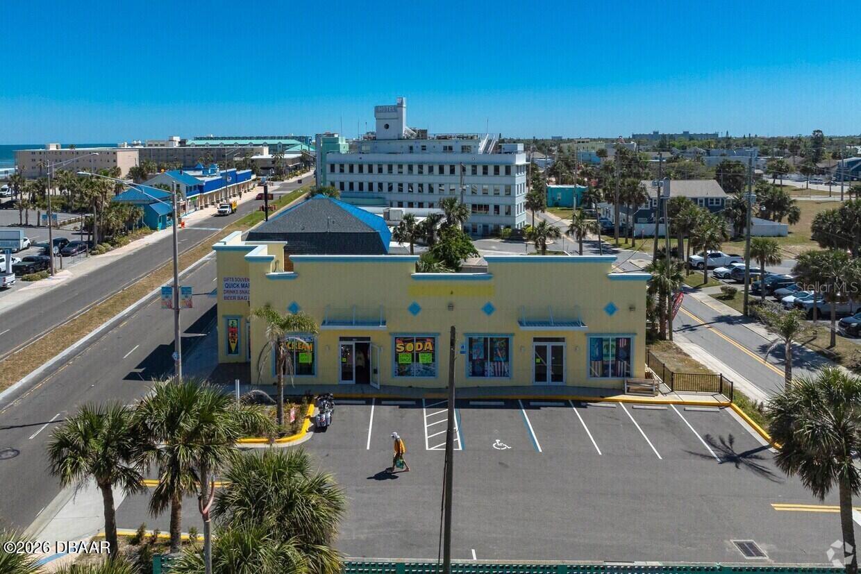 ROGERS SEABREEZE - Commercial Sale