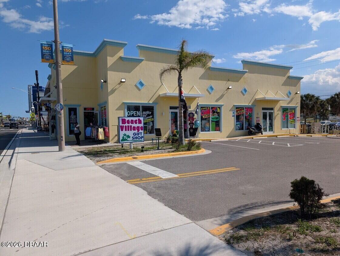 ROGERS SEABREEZE - Commercial Sale