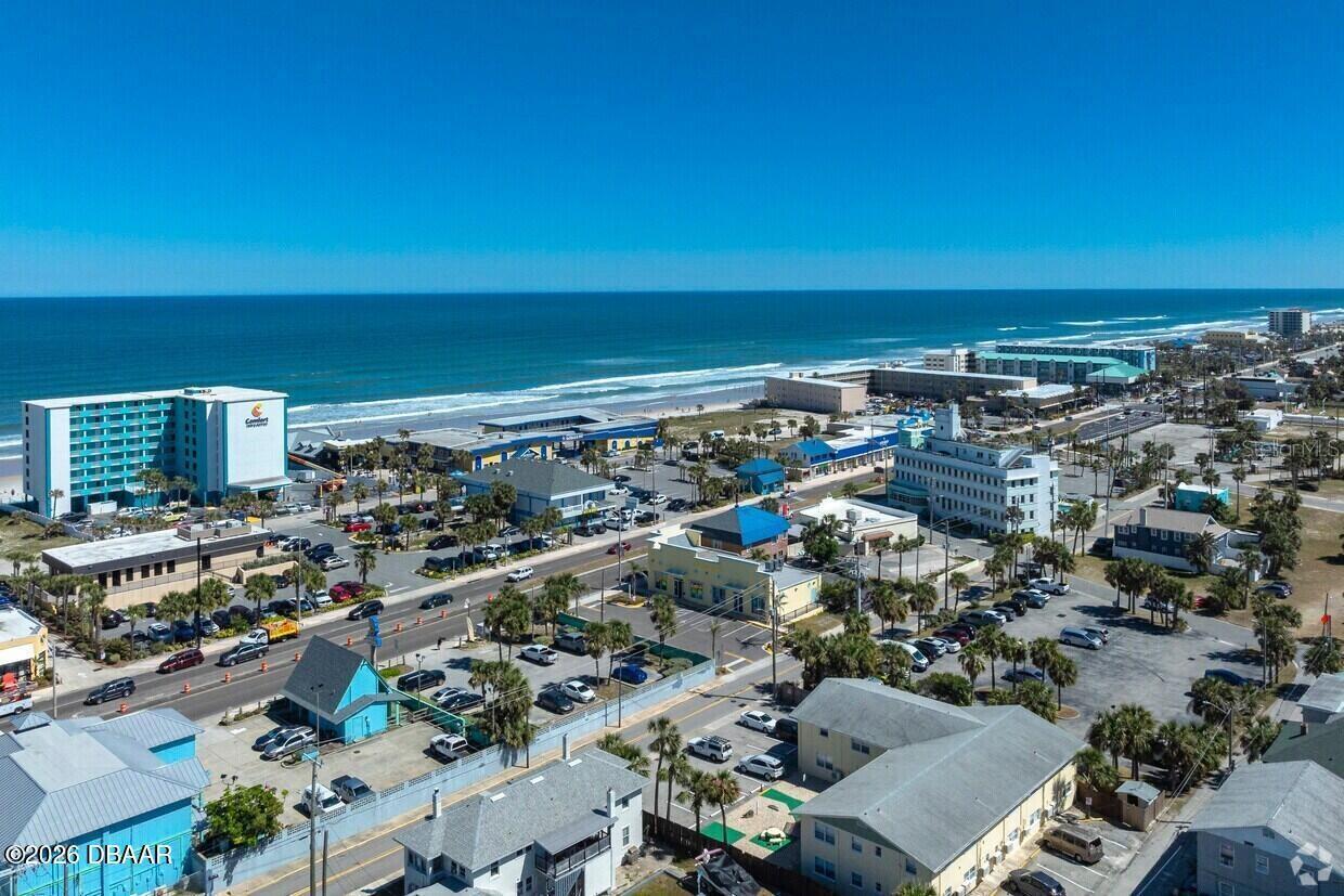 ROGERS SEABREEZE - Commercial Sale