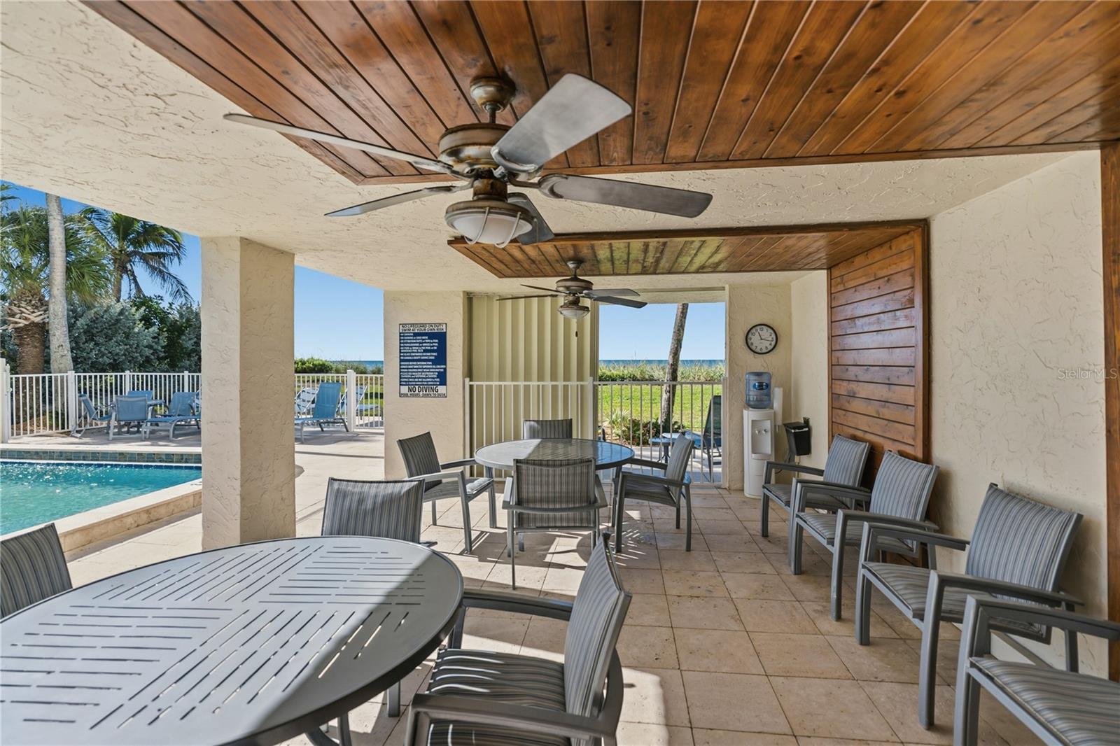 ARBOMAR APTS - Residential