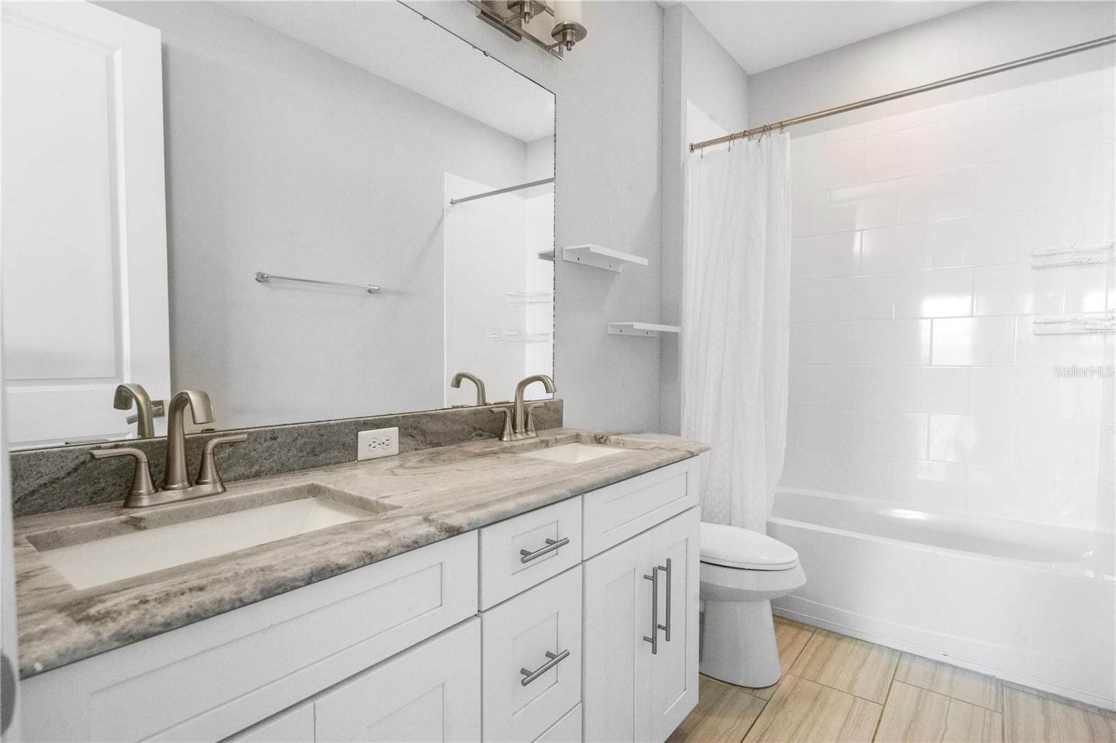 WINDERMERE TRLS PH 3B - Residential