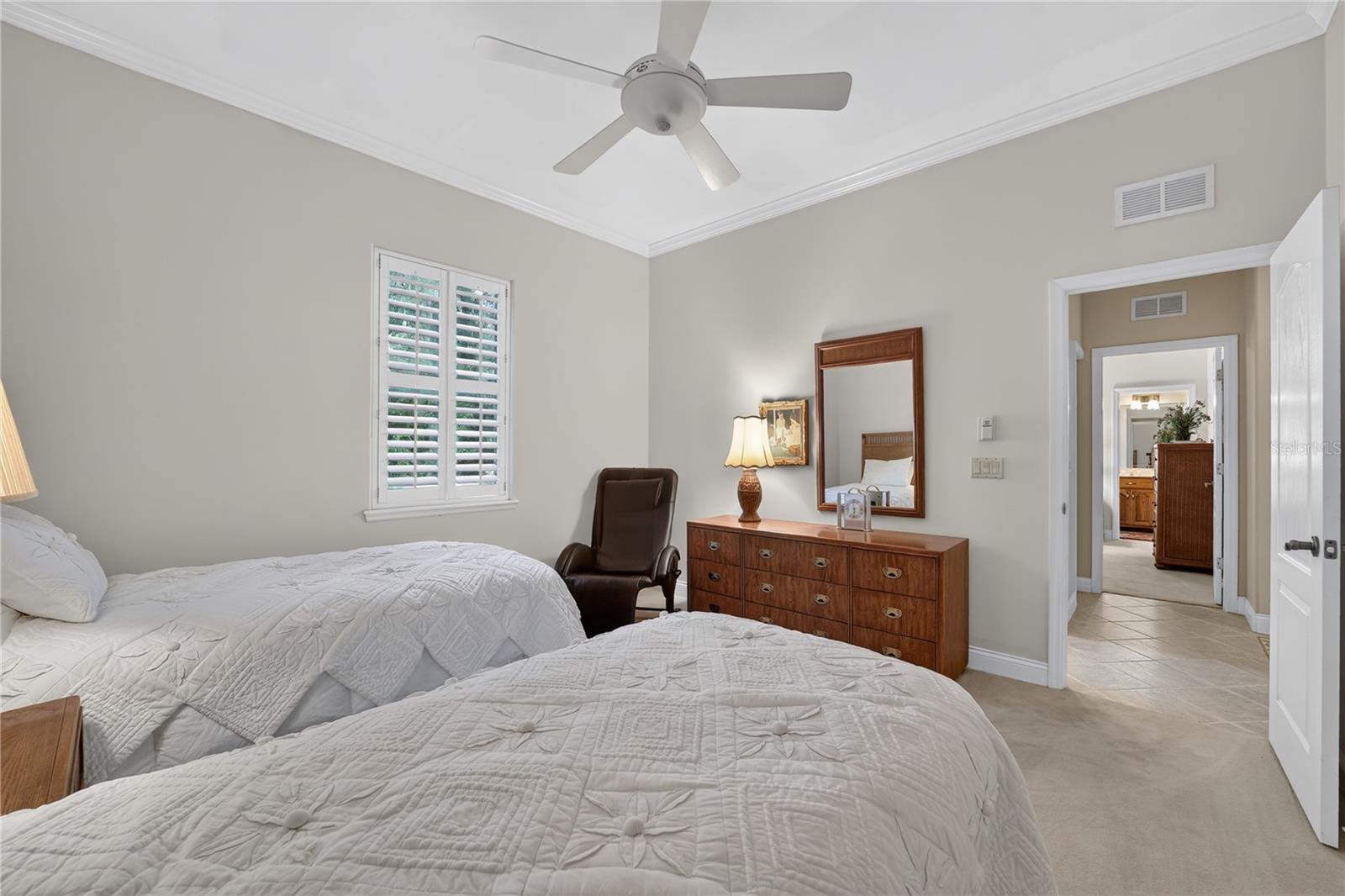 COUNTRY CLUB/OCALA UN 02 - Residential