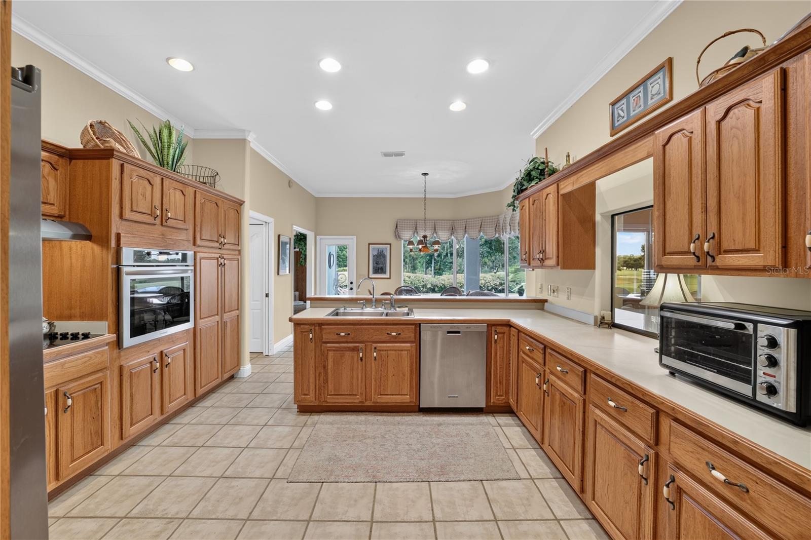 COUNTRY CLUB/OCALA UN 02 - Residential
