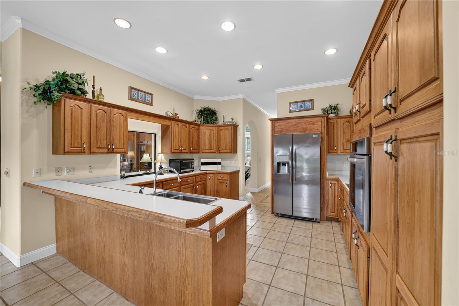 COUNTRY CLUB/OCALA UN 02 - Residential