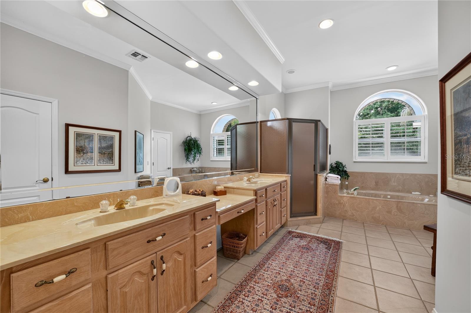 COUNTRY CLUB/OCALA UN 02 - Residential
