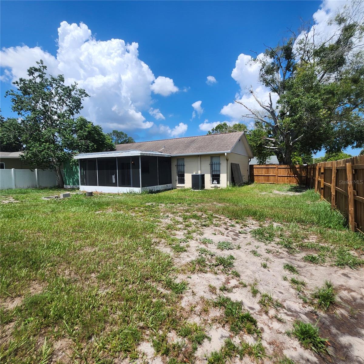 VENICE ESTATES SUB 1ST ADDN - Residential Lease