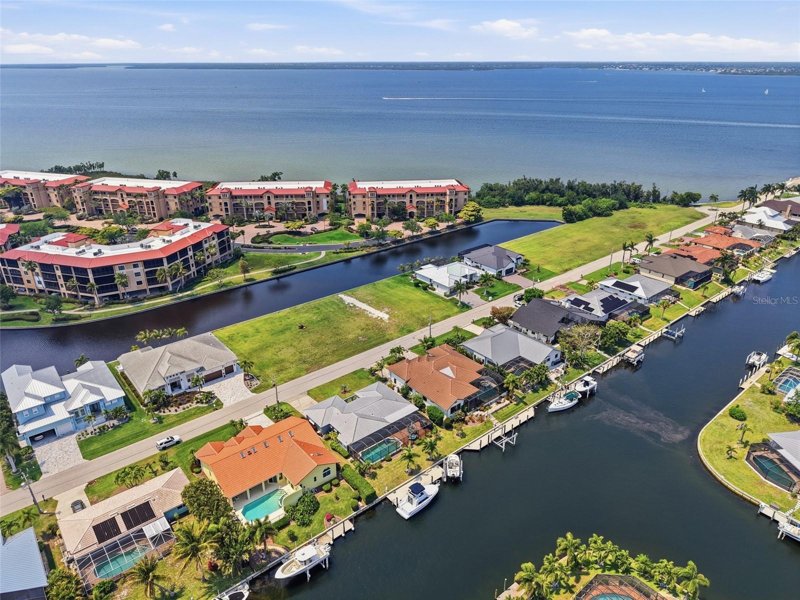 PUNTA GORDA ISLES SEC 24 - Land