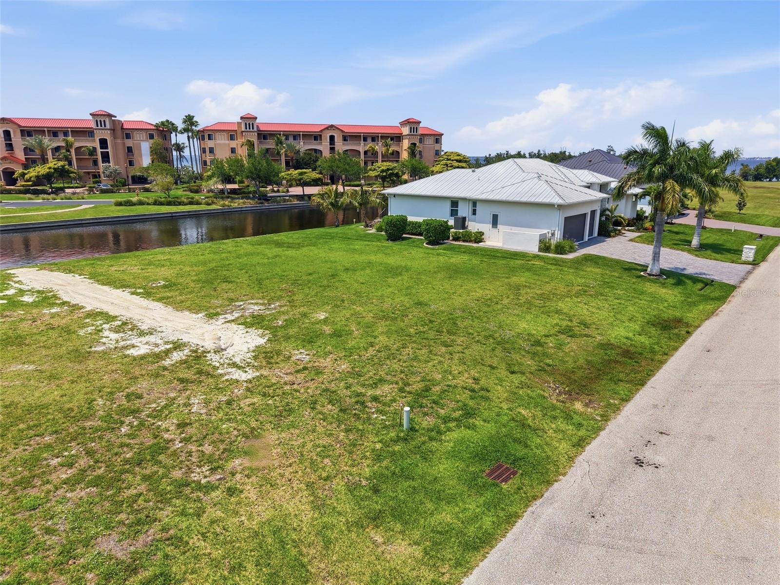 PUNTA GORDA ISLES SEC 24 - Land