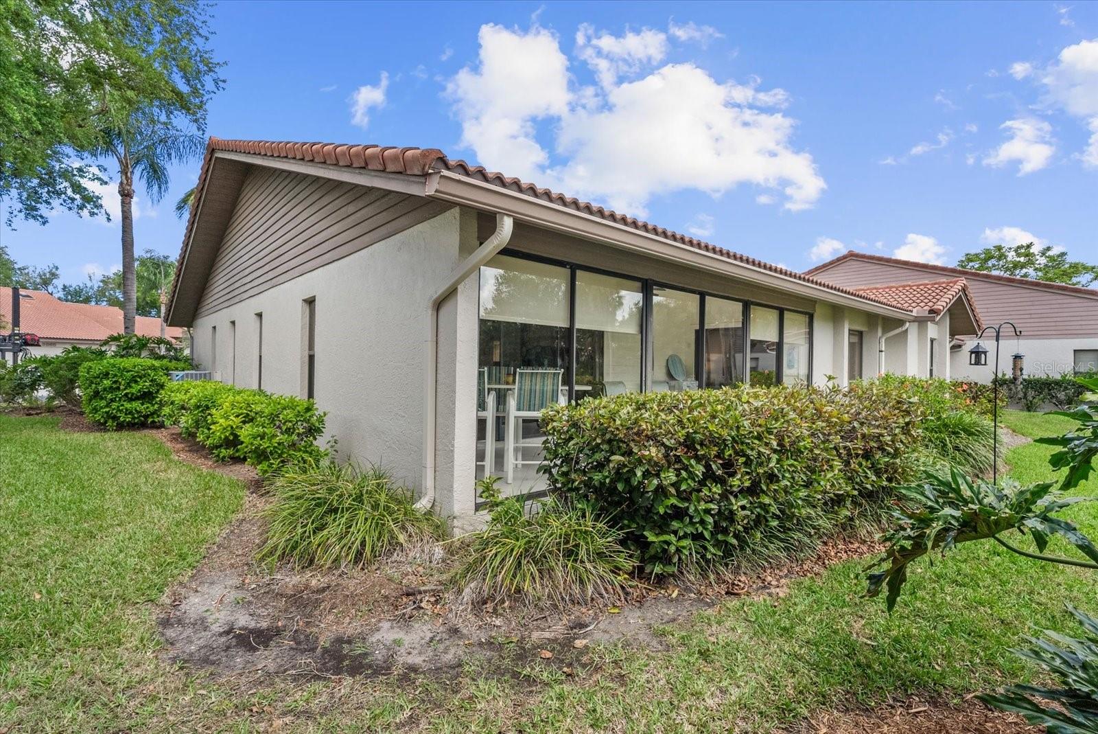 LAKESHORE VILLAGE - Residential