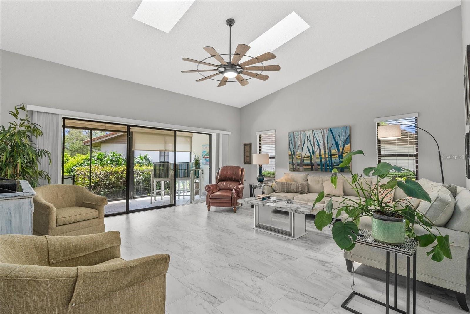 LAKESHORE VILLAGE - Residential