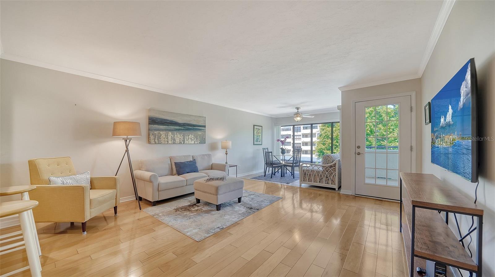 CENTRAL PARK - Residential Lease