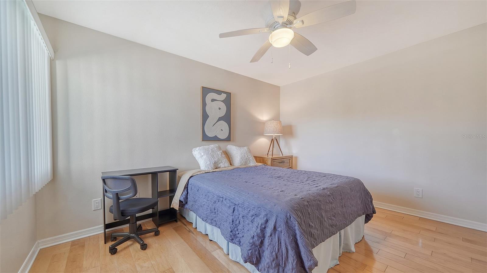 CENTRAL PARK - Residential Lease