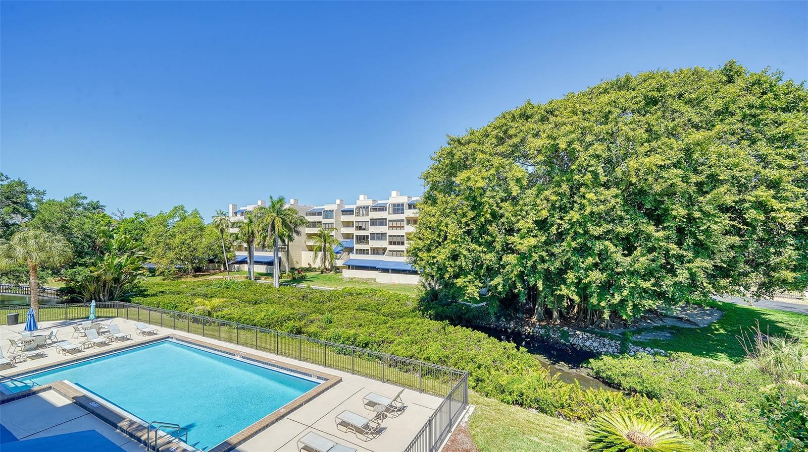 CENTRAL PARK - Residential Lease