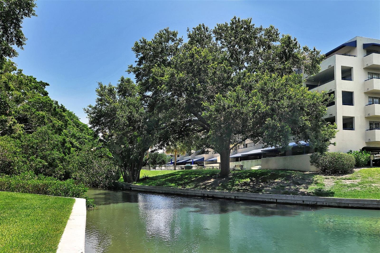 CENTRAL PARK - Residential Lease