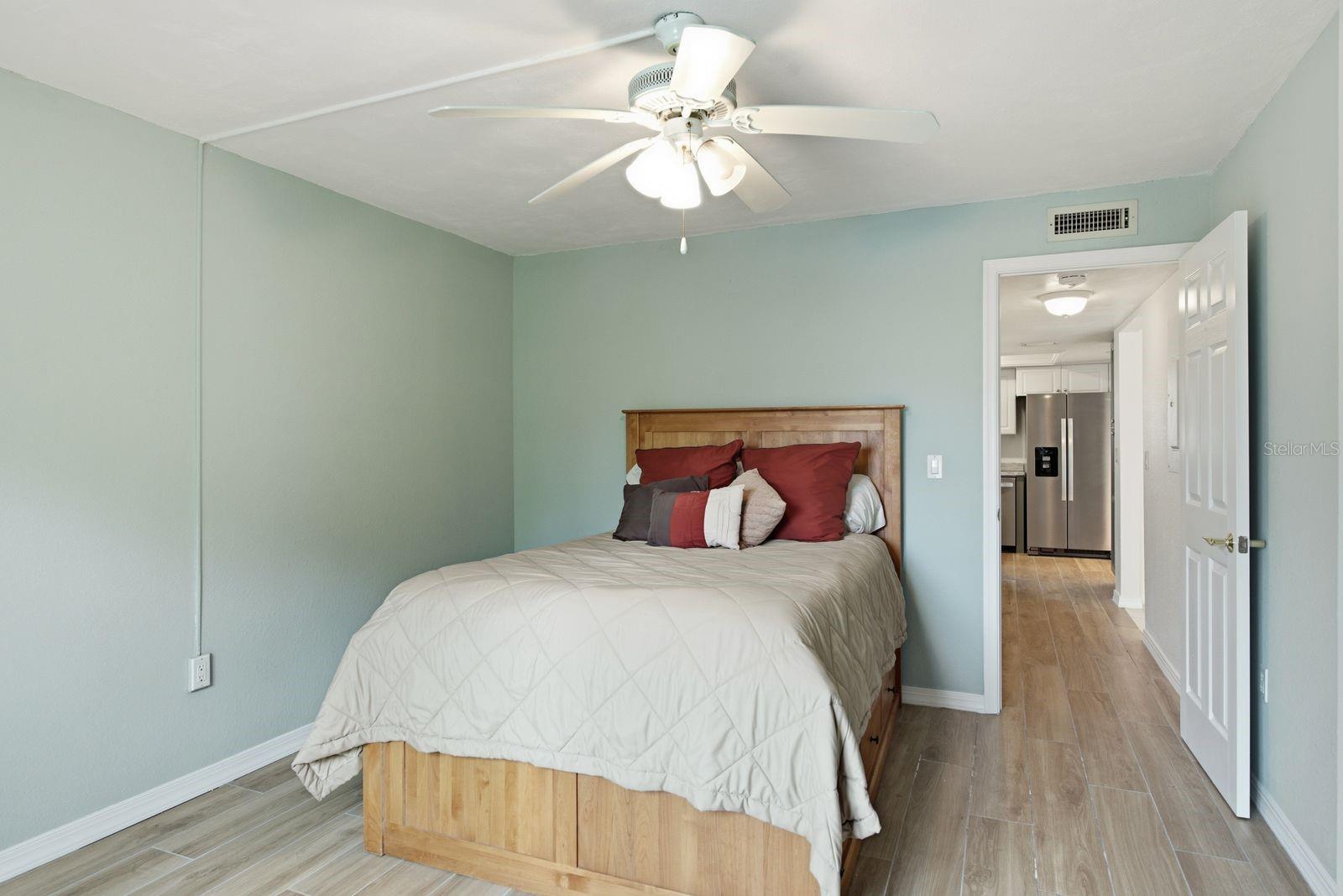 BORDEAUX VILLAGE - Residential Lease