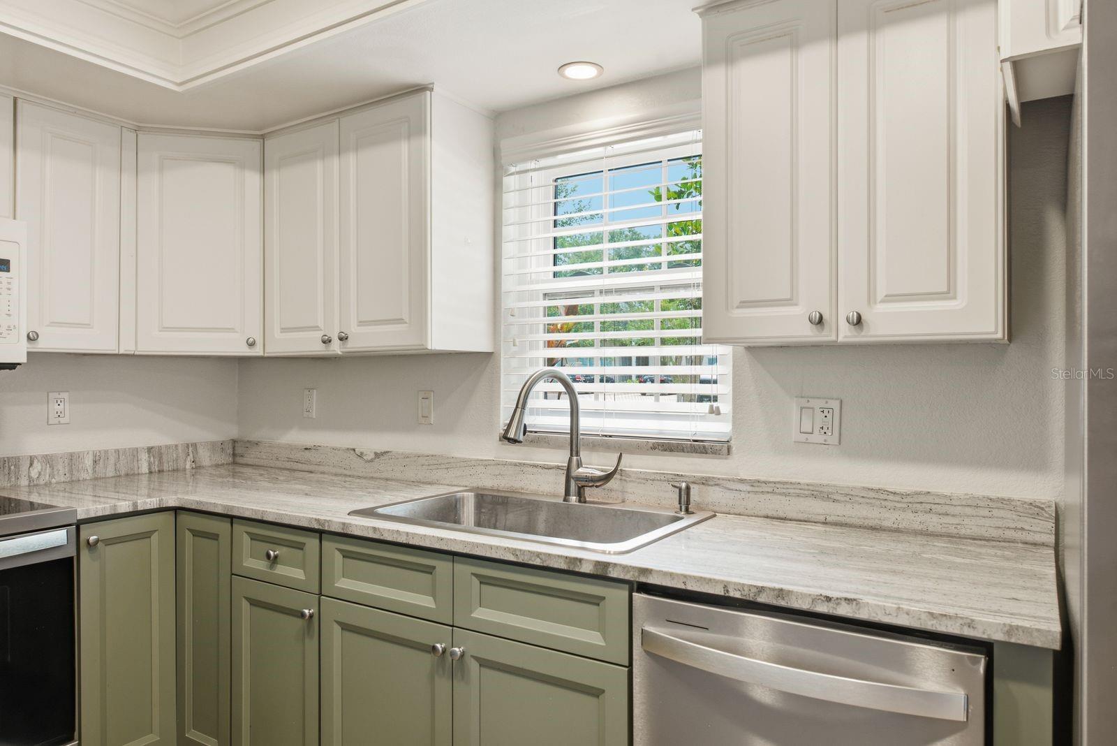 BORDEAUX VILLAGE - Residential Lease