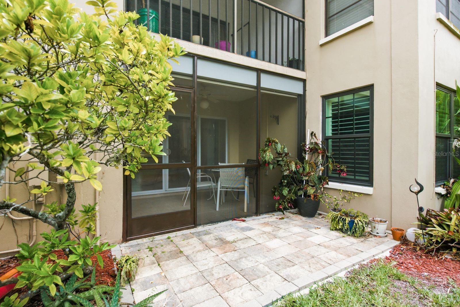 BORDEAUX VILLAGE - Residential Lease