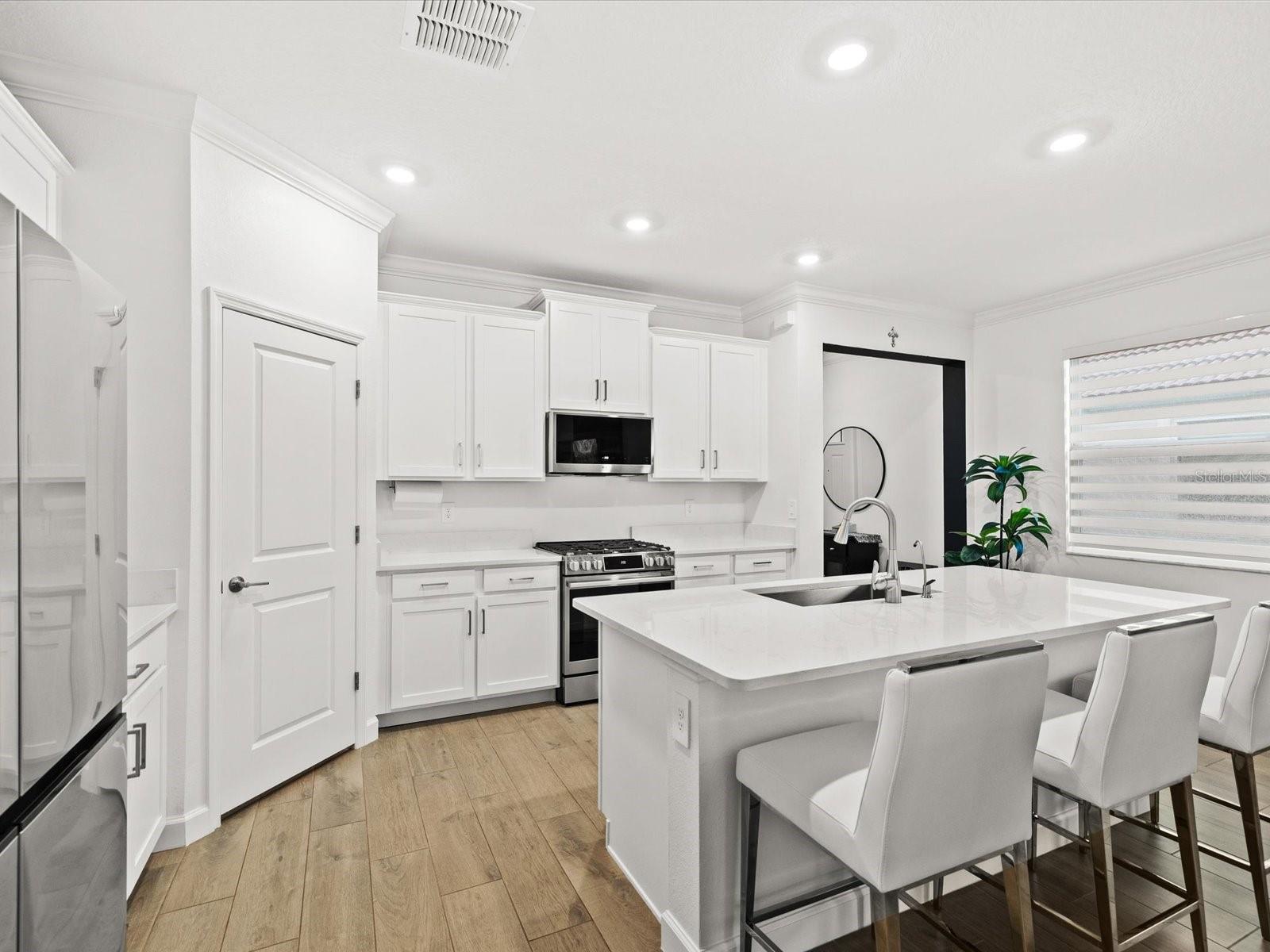 FOREST BROOKE - Residential