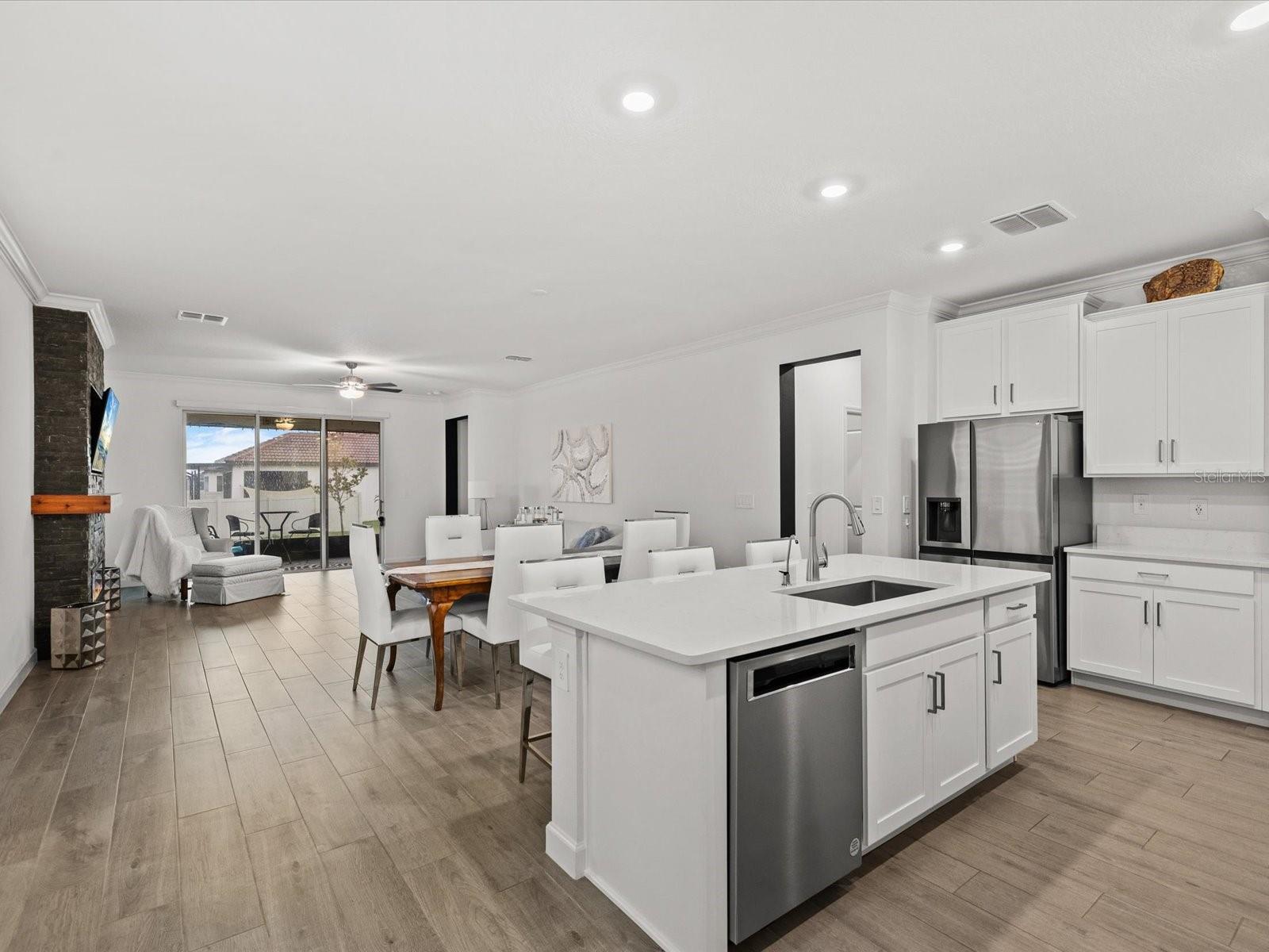 FOREST BROOKE - Residential