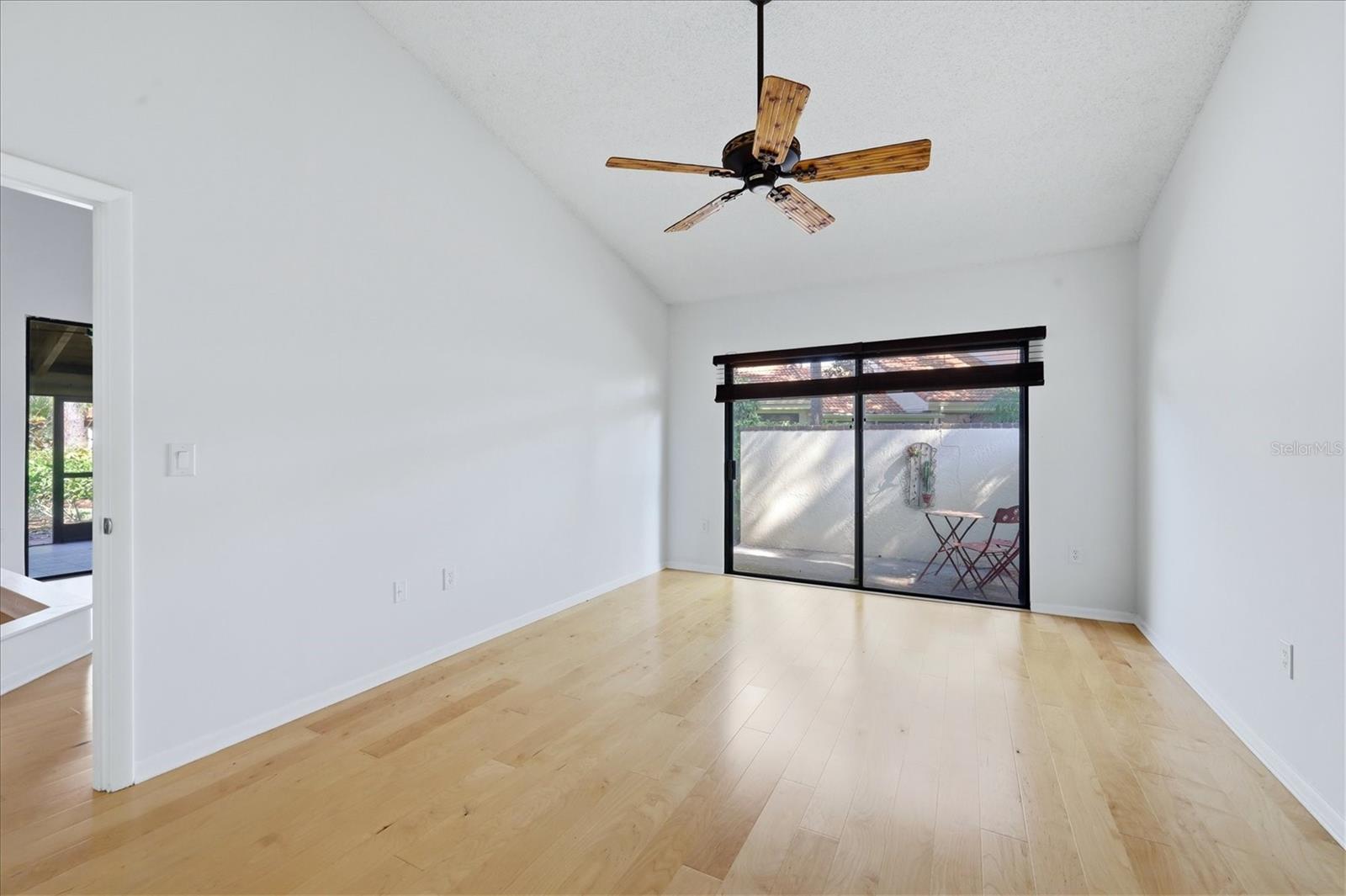 HUNTINGWOOD - Residential