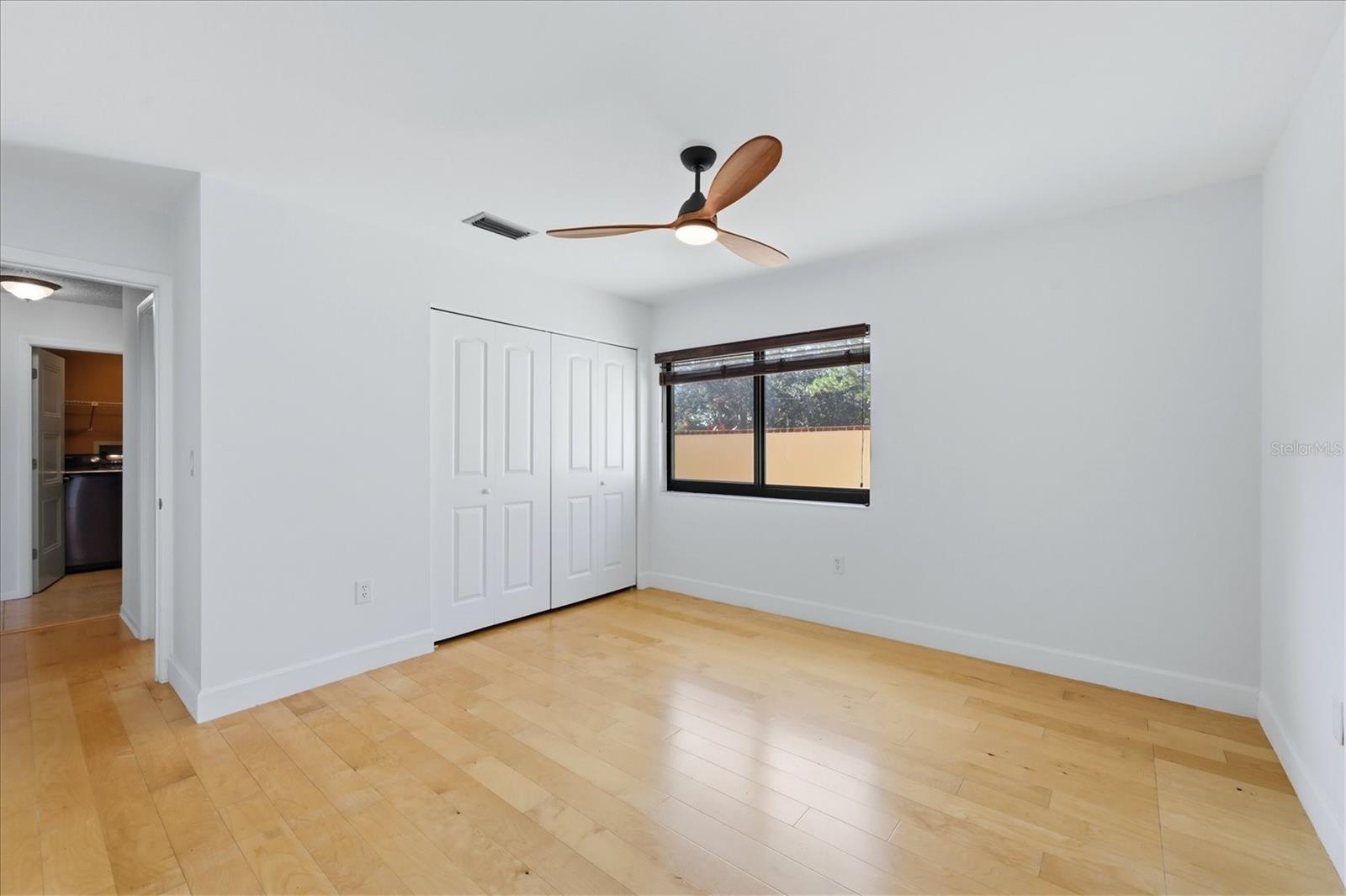 HUNTINGWOOD - Residential