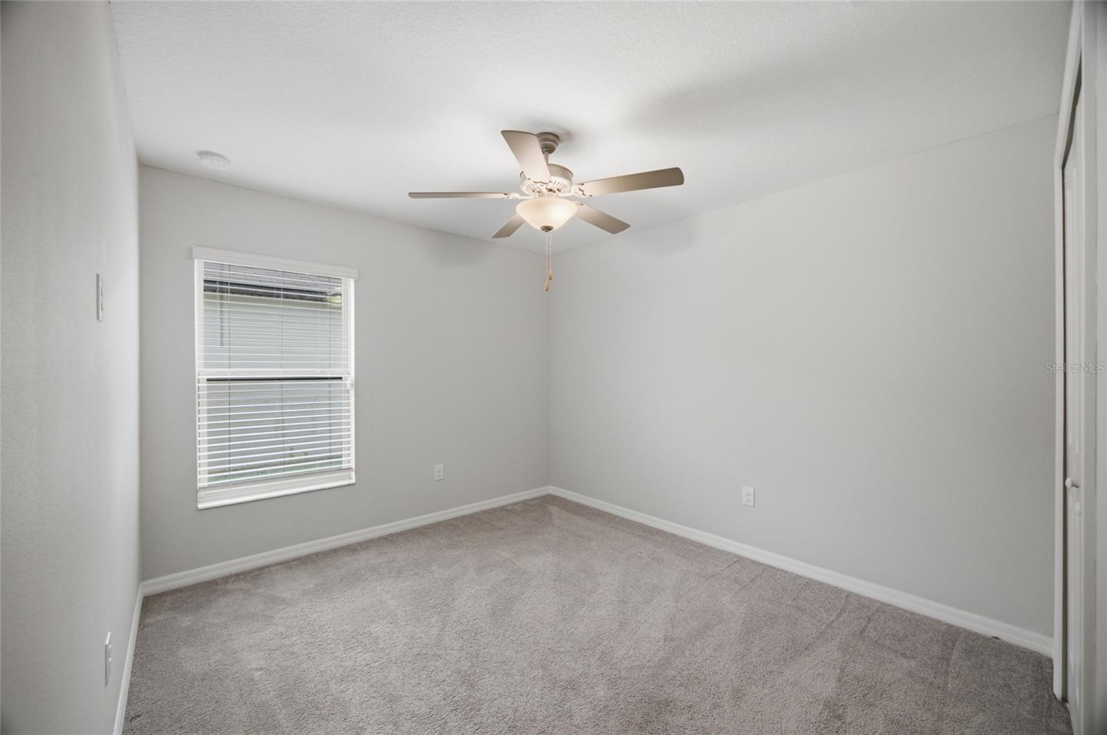 SOUTH FORK TR V PH 2 - Residential Lease
