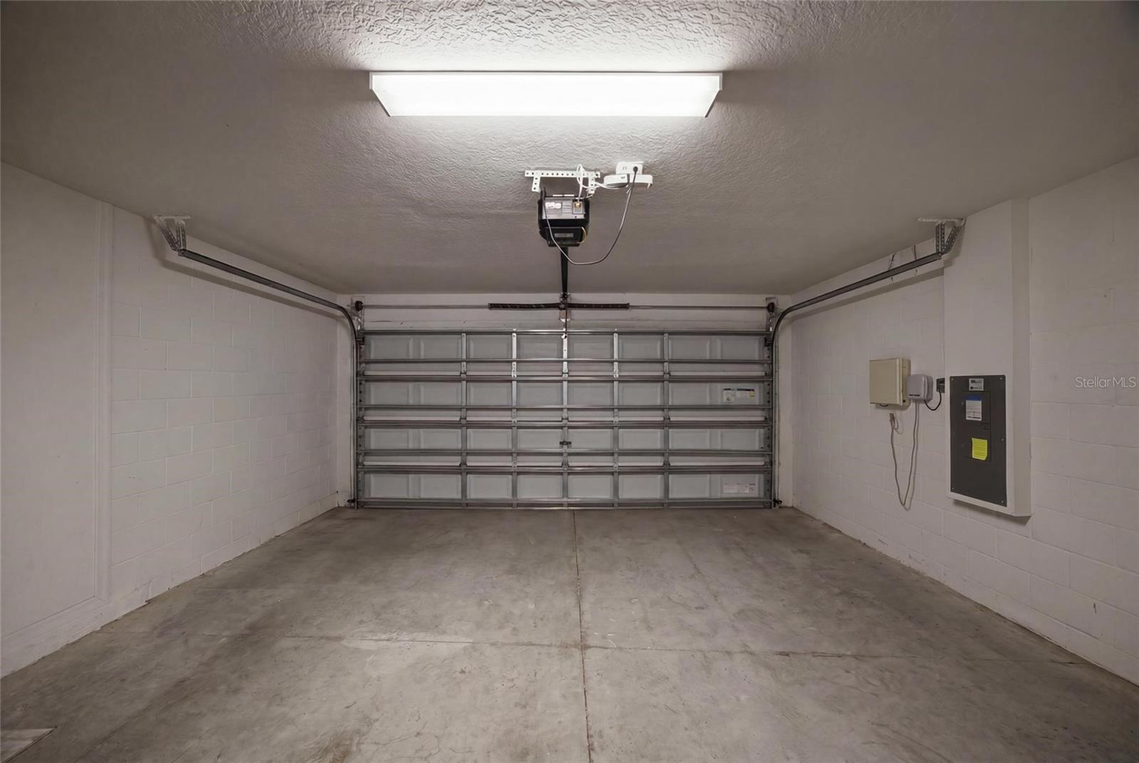 SOUTH FORK TR V PH 2 - Residential Lease