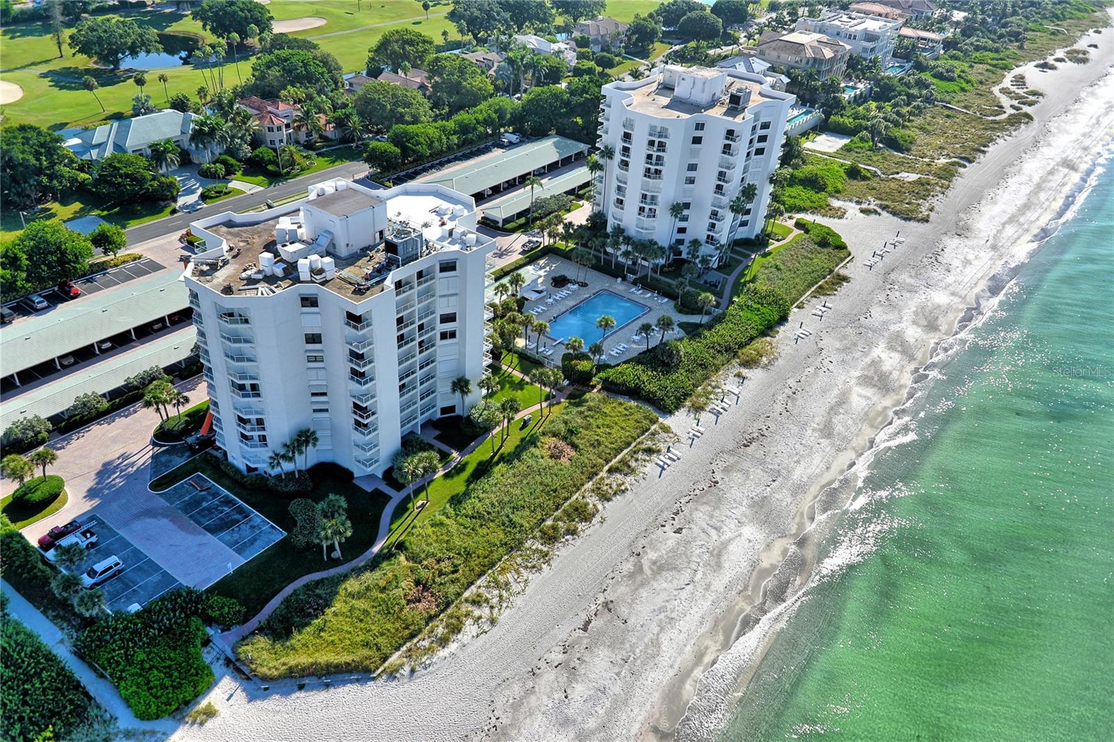 PRIVATEER SOUTH - Residential