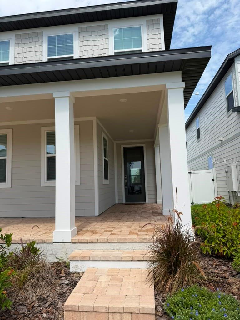 NORTHLAKE 50’S - Residential Lease