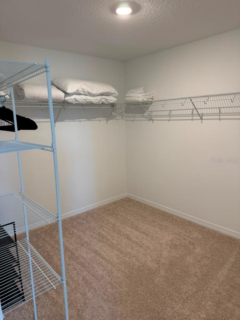 NORTHLAKE 50’S - Residential Lease