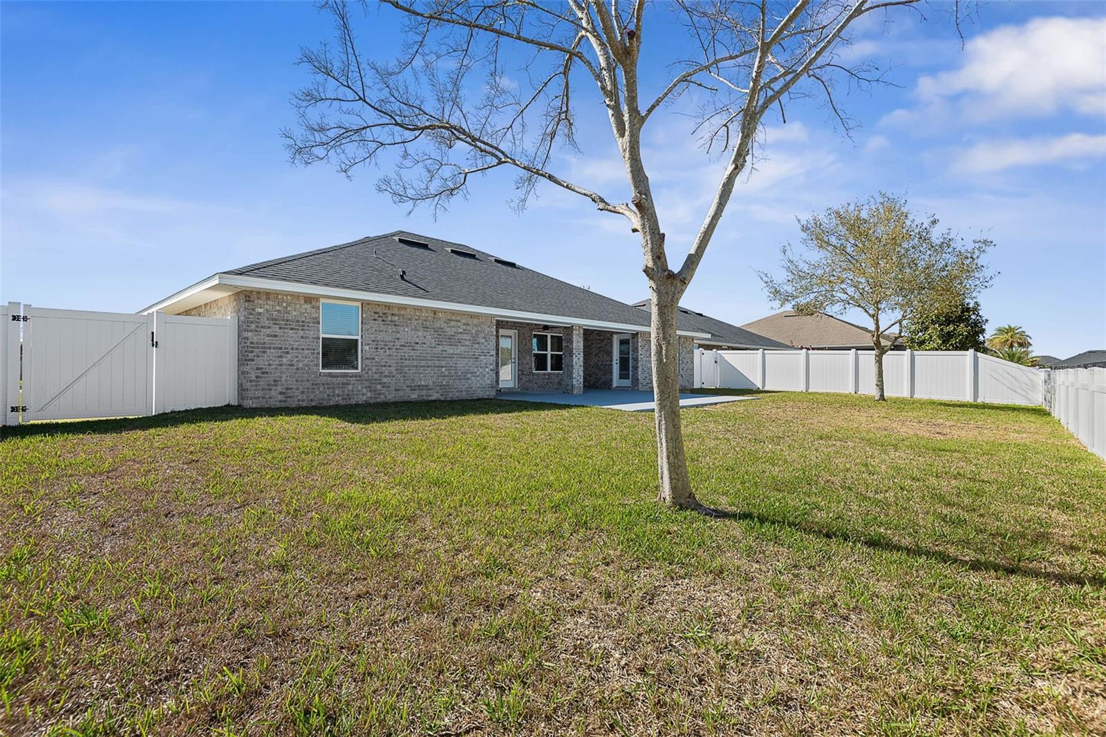 EAGLE LAKES PH 1 SEC 1 - Residential