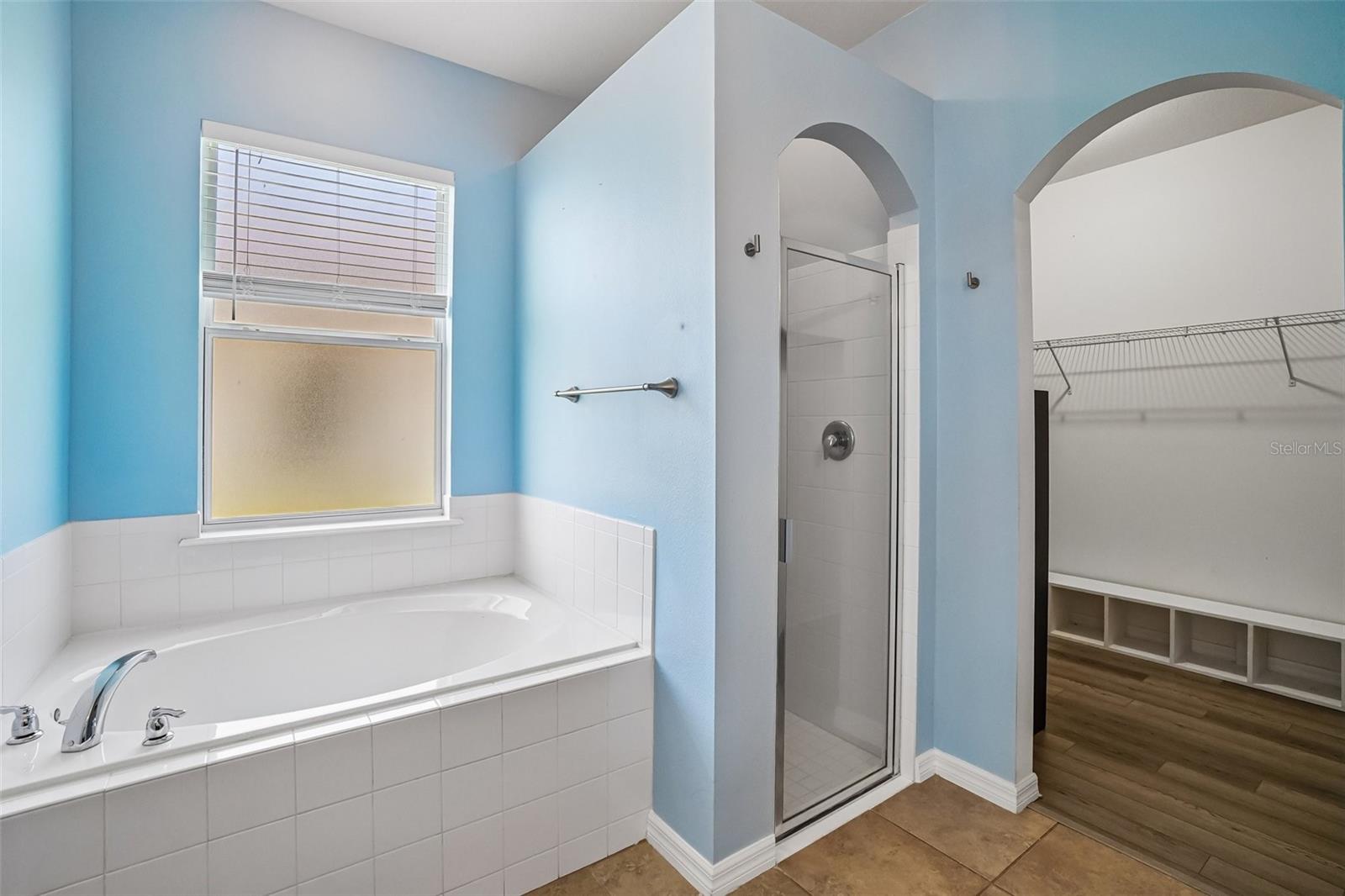 HIGHLAND ESTATES PH 2B - Residential Lease