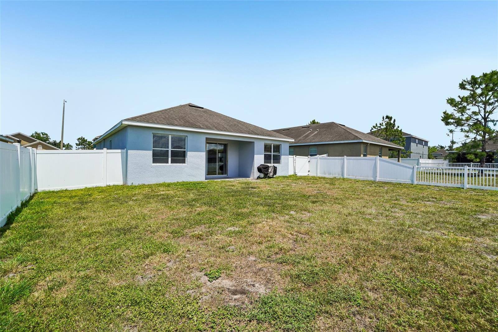 HIGHLAND ESTATES PH 2B - Residential Lease