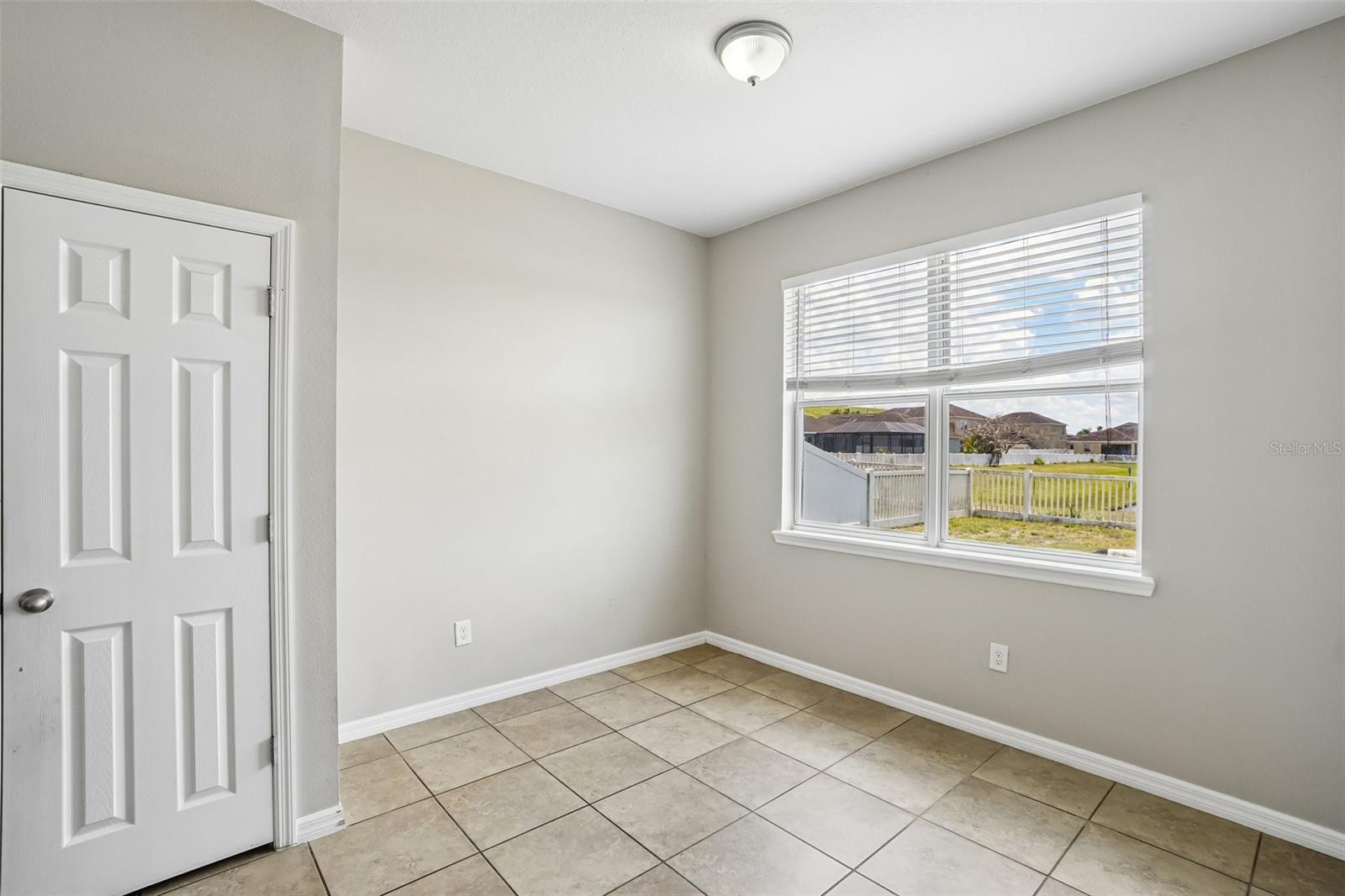 HIGHLAND ESTATES PH 2B - Residential Lease